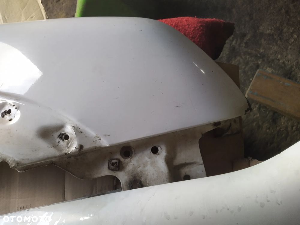 Błotnik przedni prawy ford connect - 3