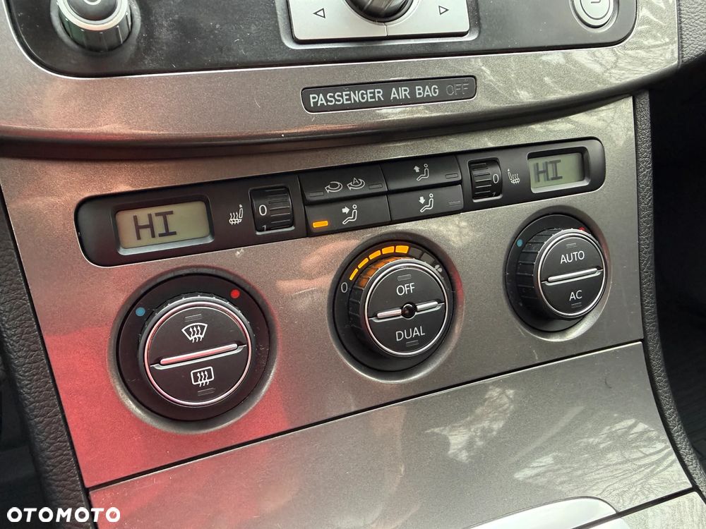 Volkswagen Passat Variant 2.0 TDI Trendline - 14