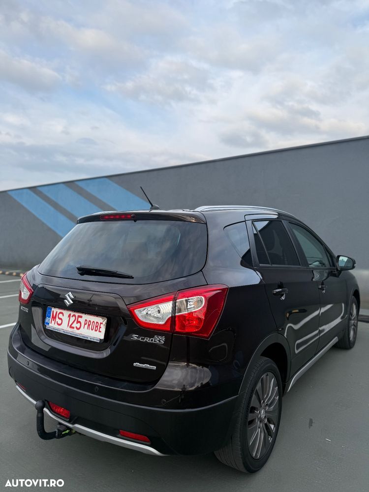 Suzuki SX4 S-Cross 1.6 DDIS 4x4 Comfort+ - 8