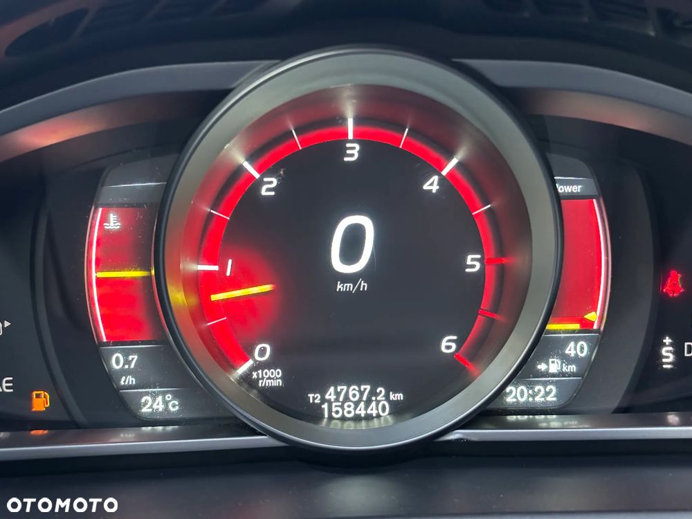 Volvo V40 D3 Geartronic Summum - 21