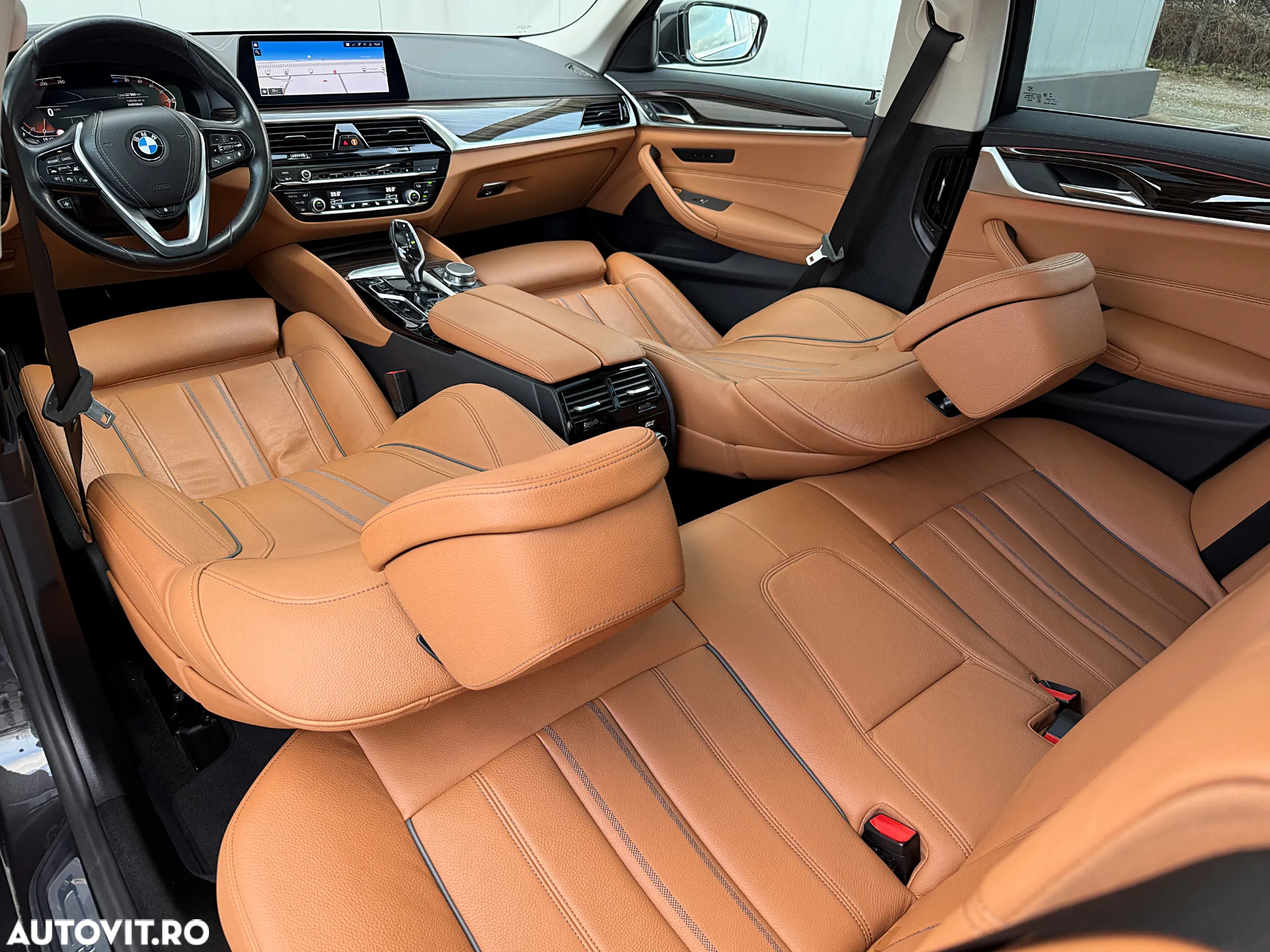 BMW Seria 5 520d xDrive Aut. Luxury Line - 16