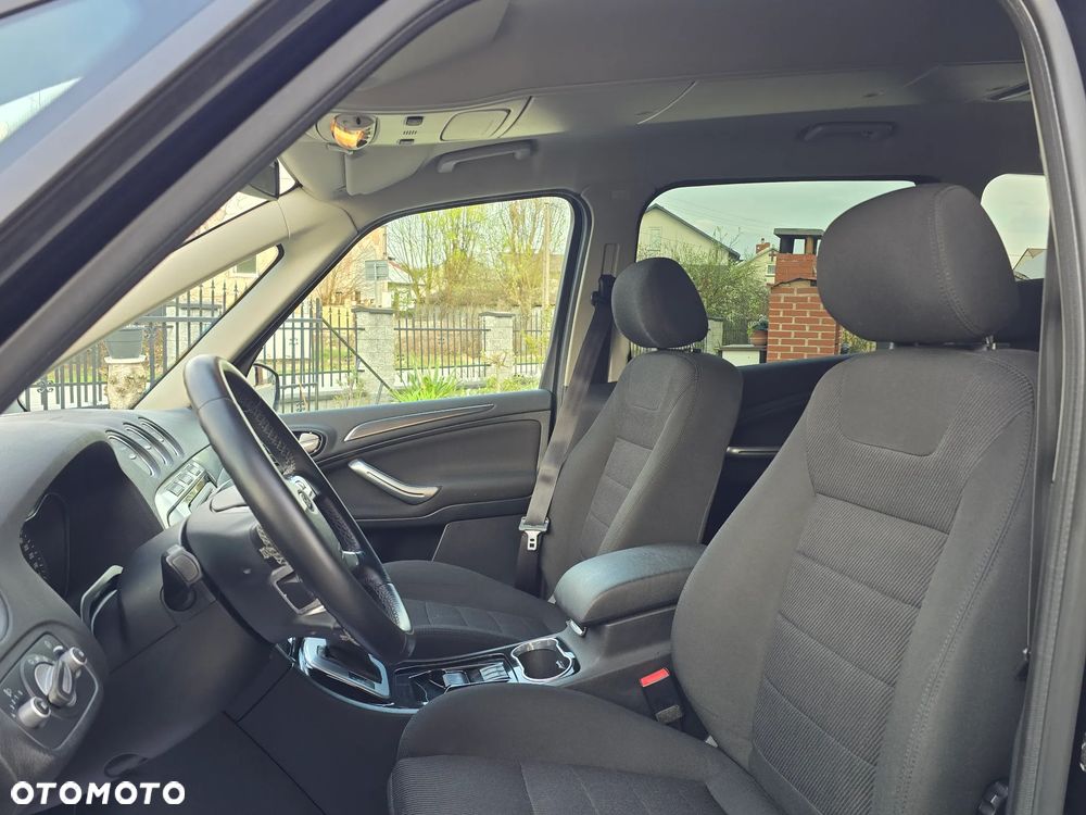 Ford Galaxy 2.0 T Platinium X (Titanium) - 26