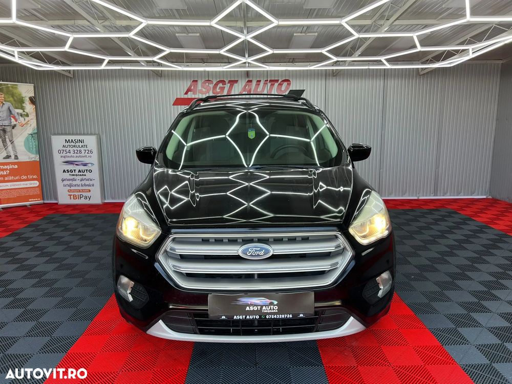 Ford Kuga - 3