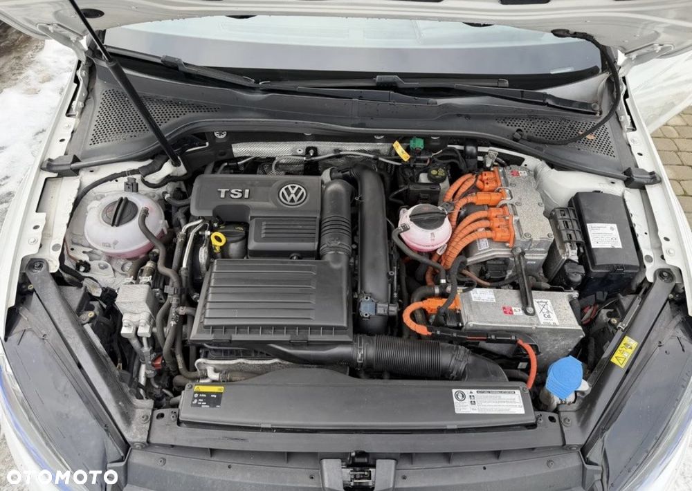 Volkswagen Golf 1.4 TSI Plug-In-Hybrid GTE - 20