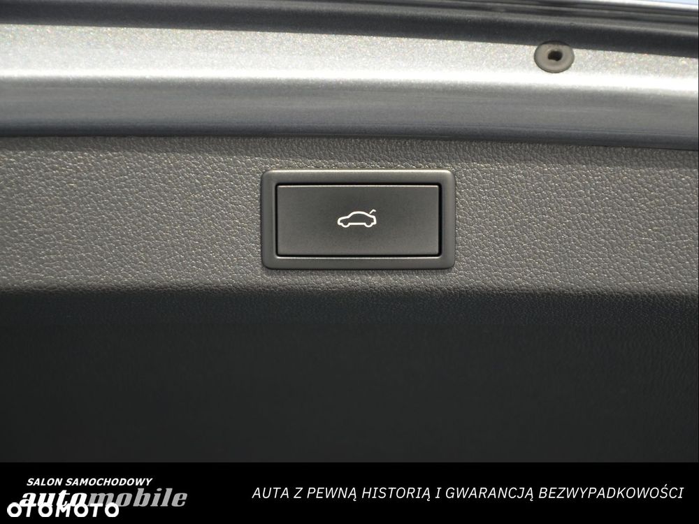 Skoda Superb 2.0 TDI SCR L&K DSG - 25