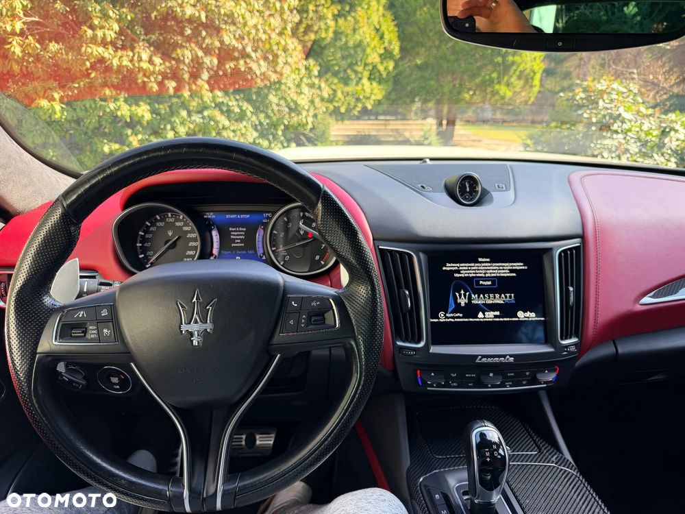 Maserati Levante S Q4 - 9