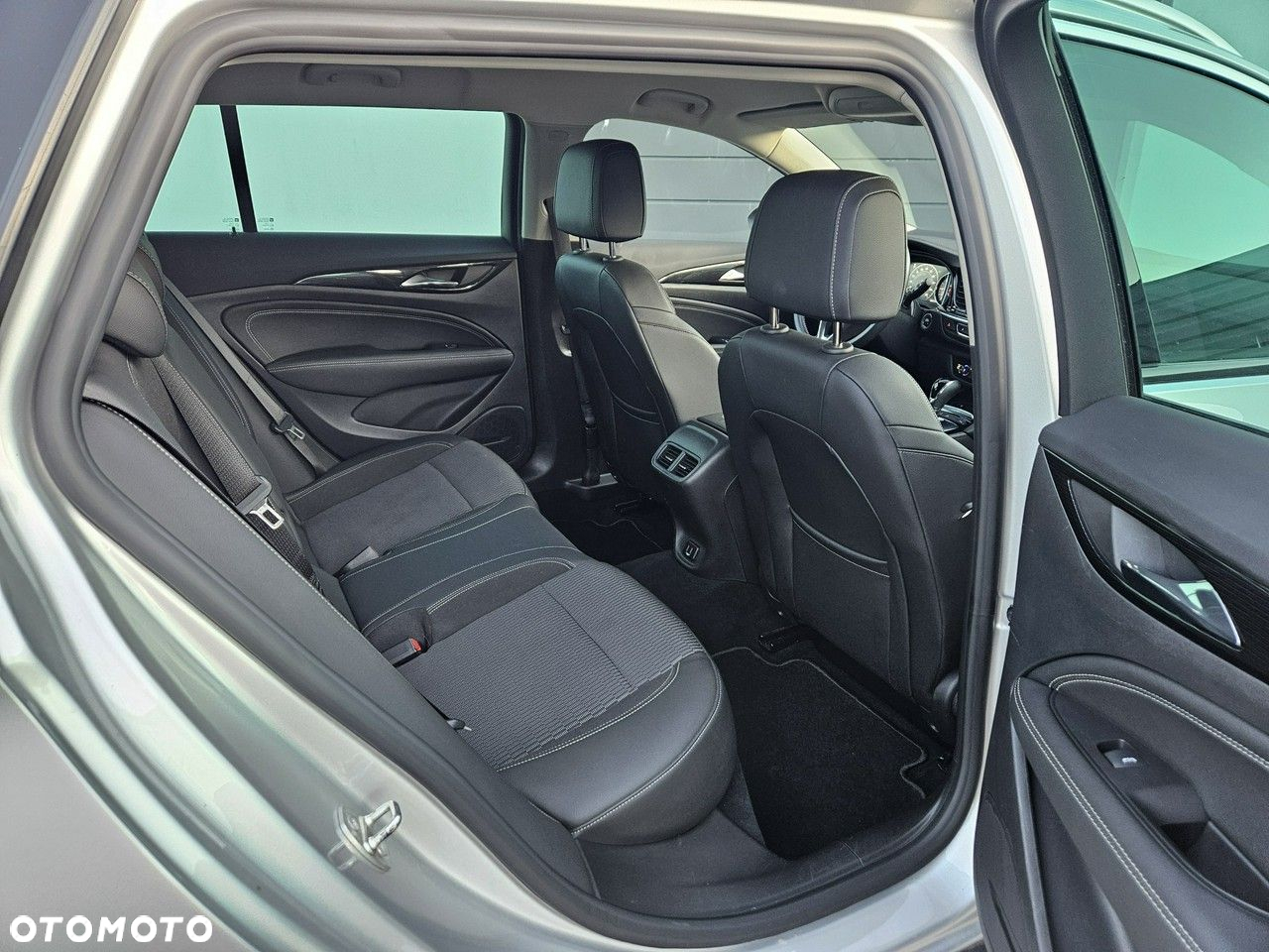 Opel Insignia 2.0 CDTI Sports Tourer Automatik Innovation - 27