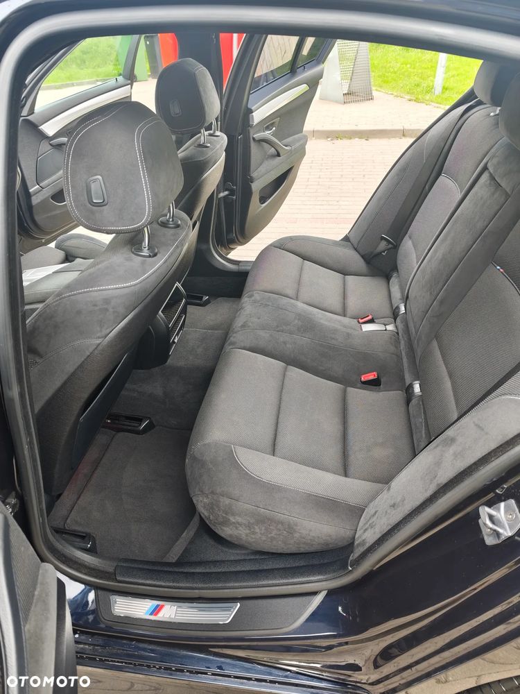 BMW Seria 5 520i Sport-Aut - 16