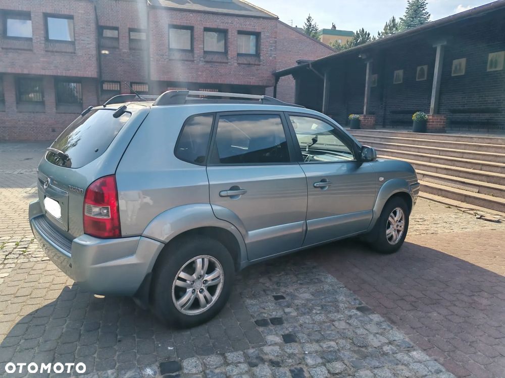 Hyundai Tucson 2.0 Active / Style - 2