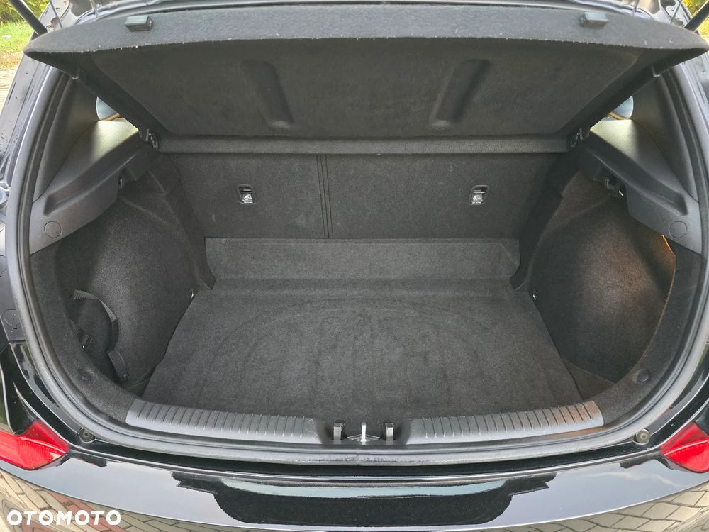 Hyundai i30 1.4 Passion - 31