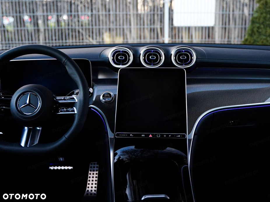 Mercedes-Benz GLC - 9