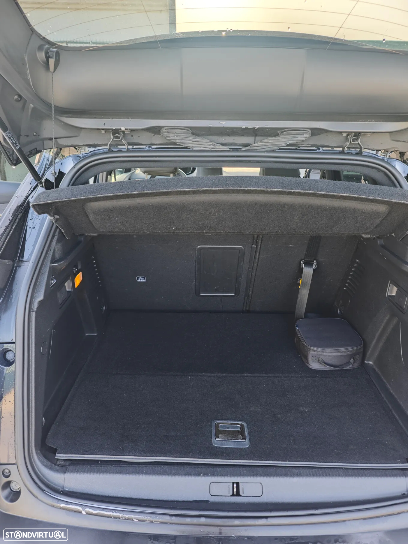 Peugeot 3008 1.6 Hybrid4 GT e-EAT8 - 5