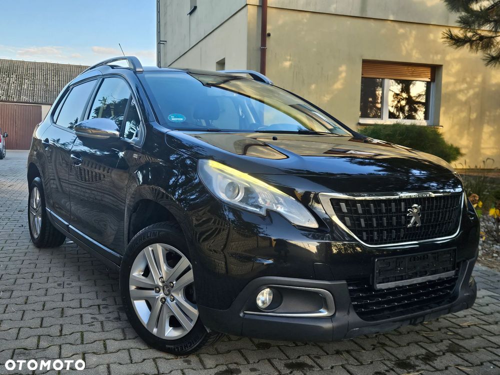 Peugeot 2008 1.6 BlueHDi Style - 9