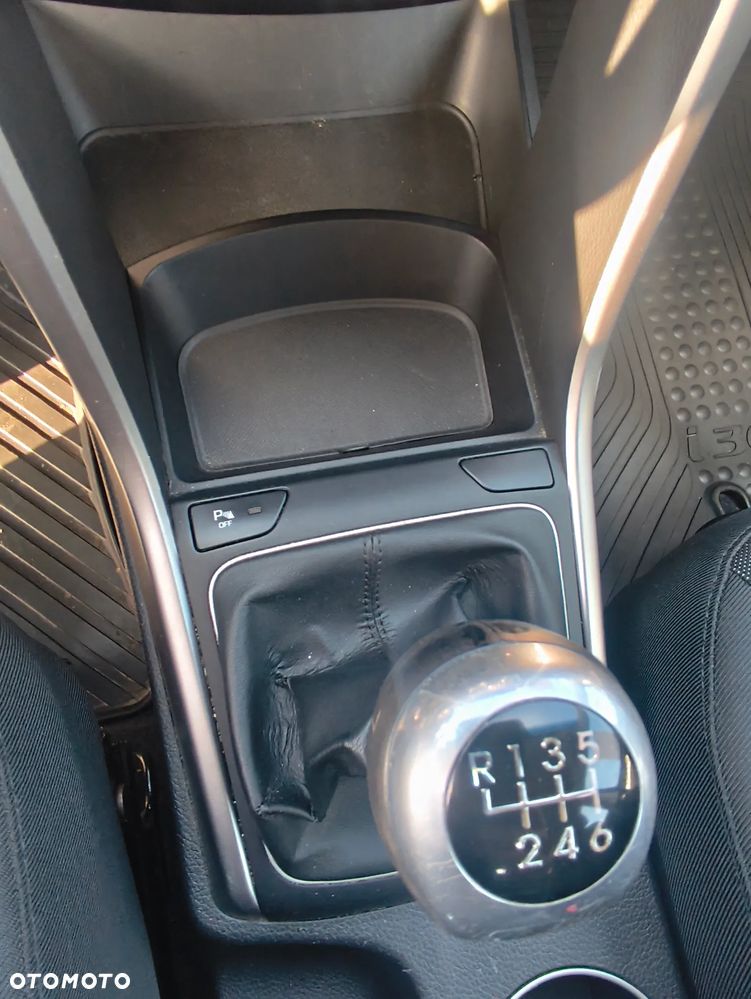 Hyundai i30 - 10