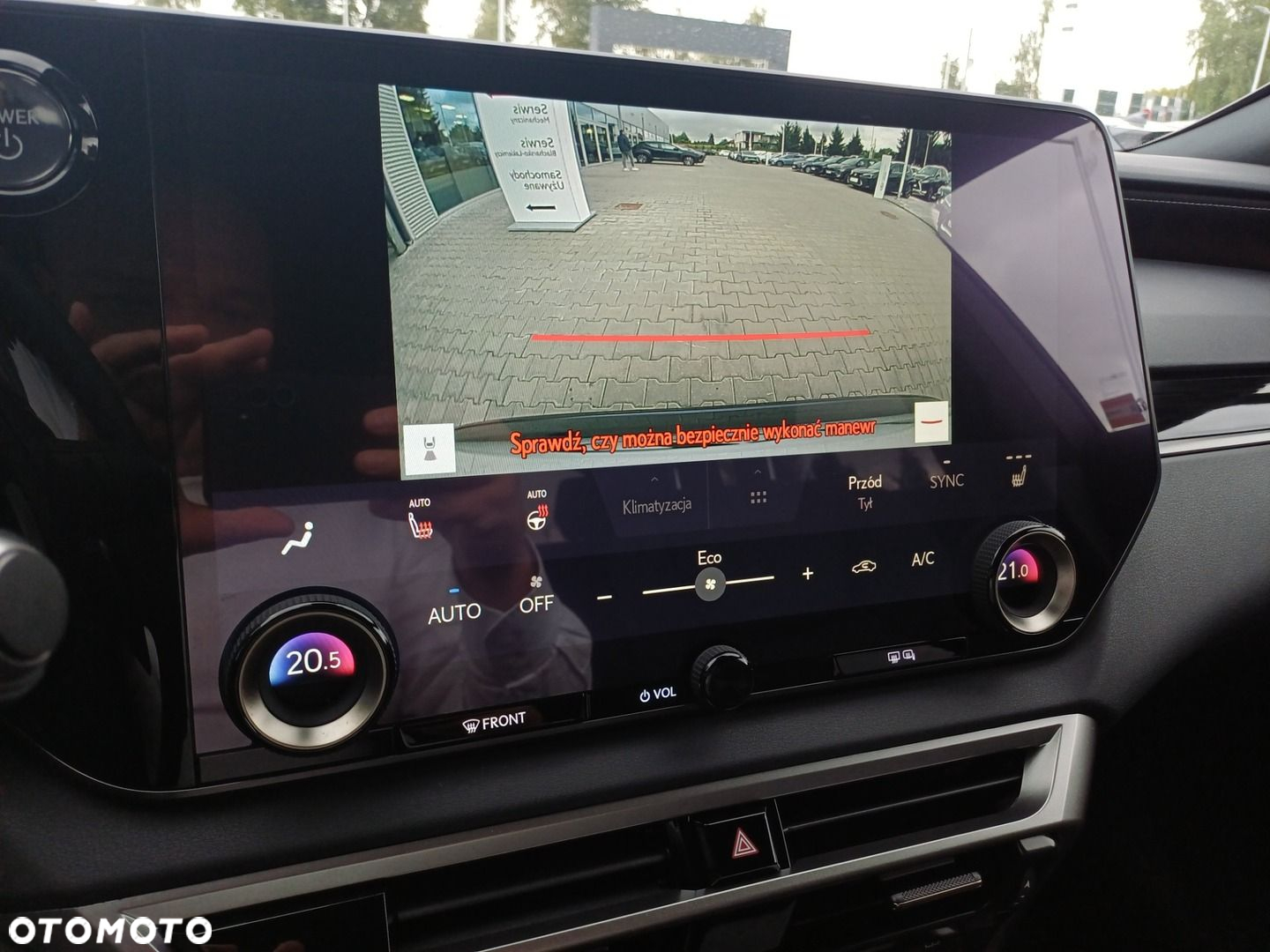 Lexus RX - 21