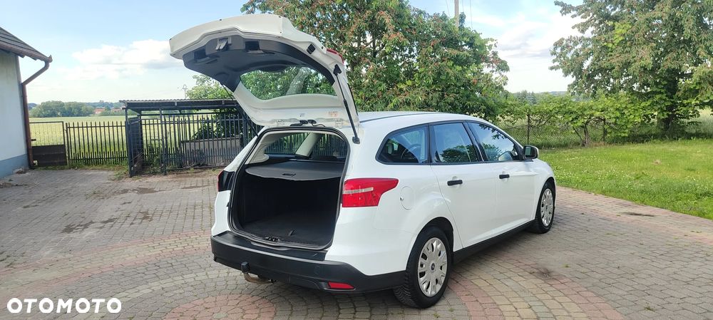 Ford Focus 1.6 TDCi Ambiente - 20