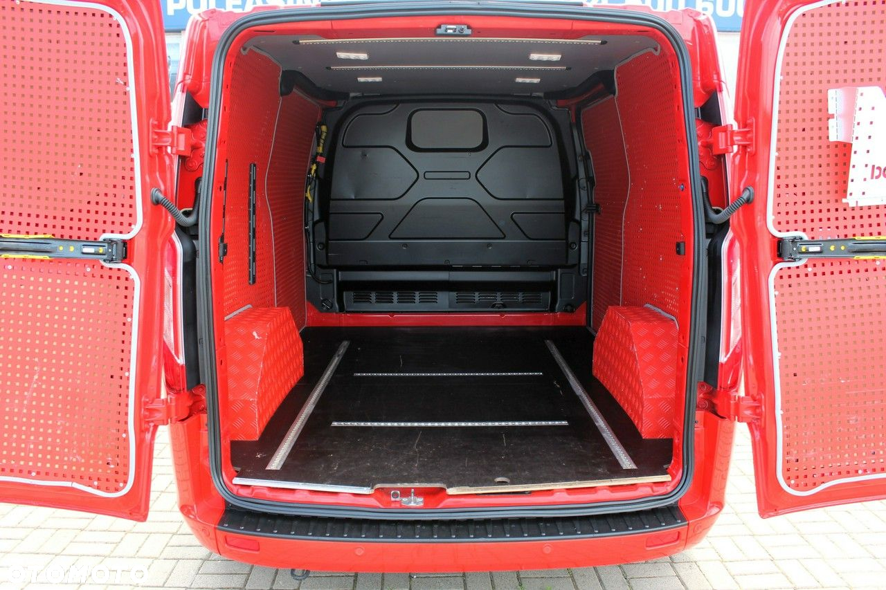 Ford Transit Custom - 28