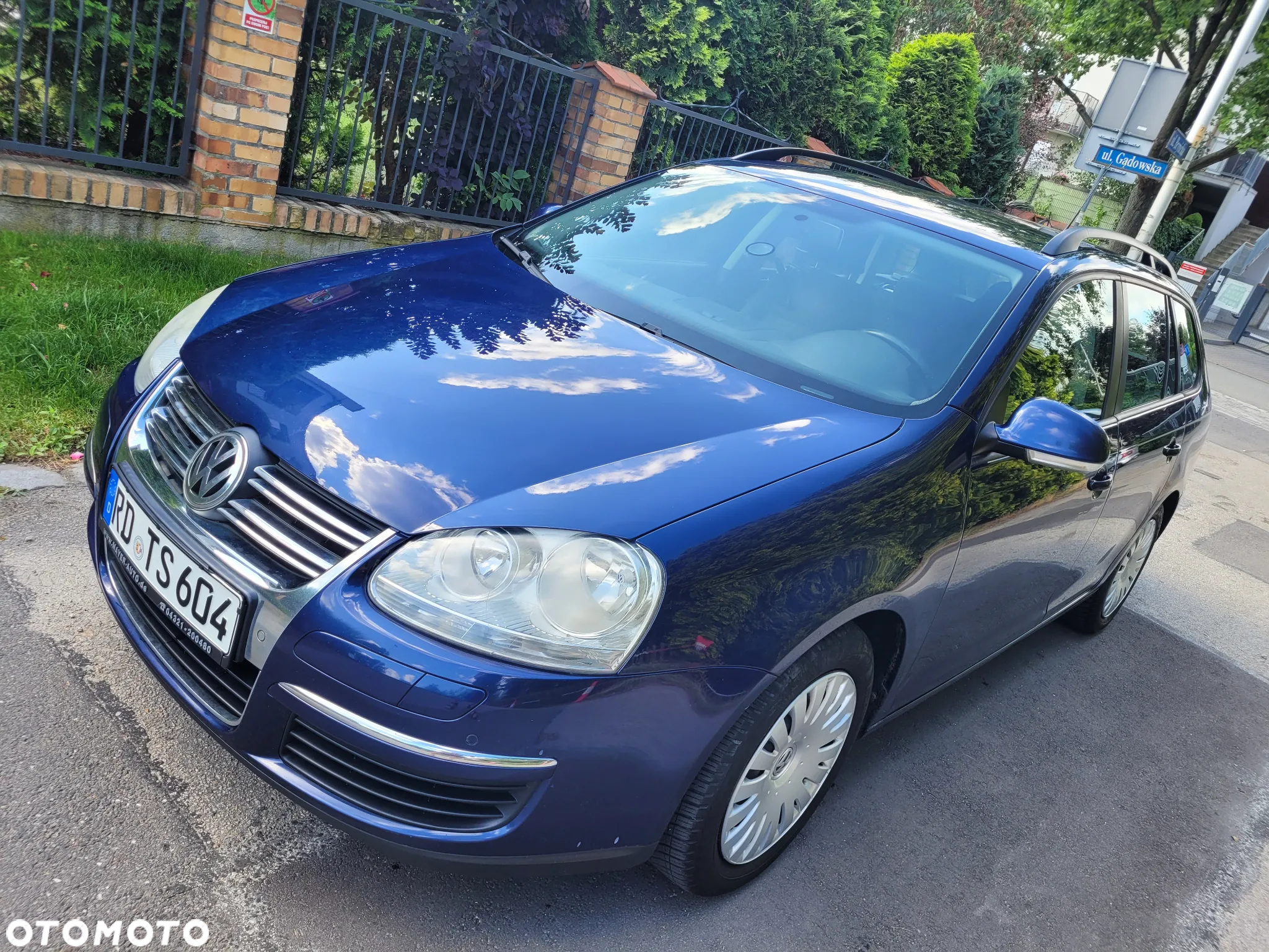 Volkswagen Golf 1.9 TDI DPF Comfortline - 13