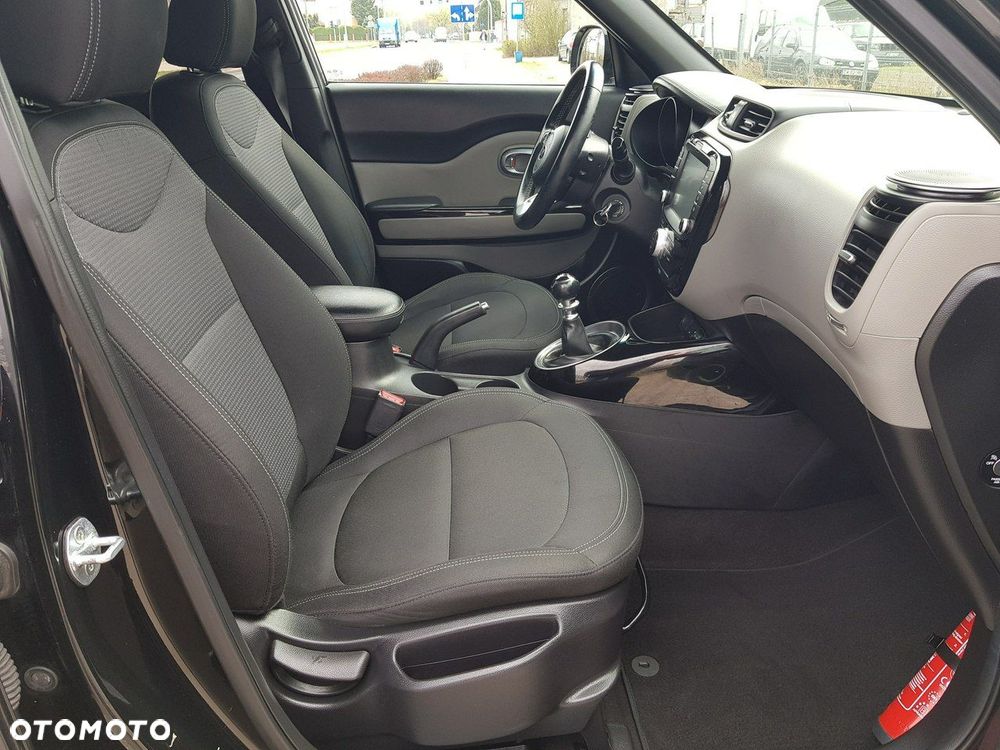 Kia Soul - 17