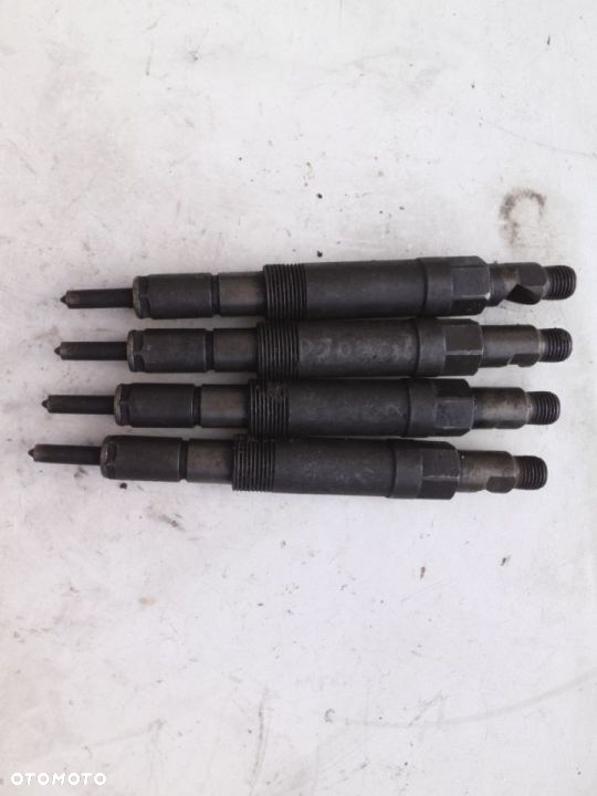 WTRYSKIWACZE WTRYSKI FORD MONDEO MK3 2.0 DIESEL KOMPLET POSIADAM DWA KOMPLETY - 2