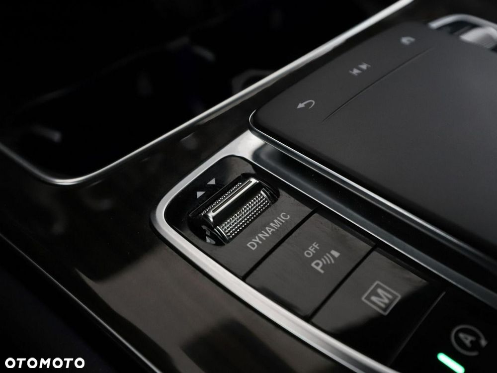 Mercedes-Benz GLC 220 d 4-Matic - 32