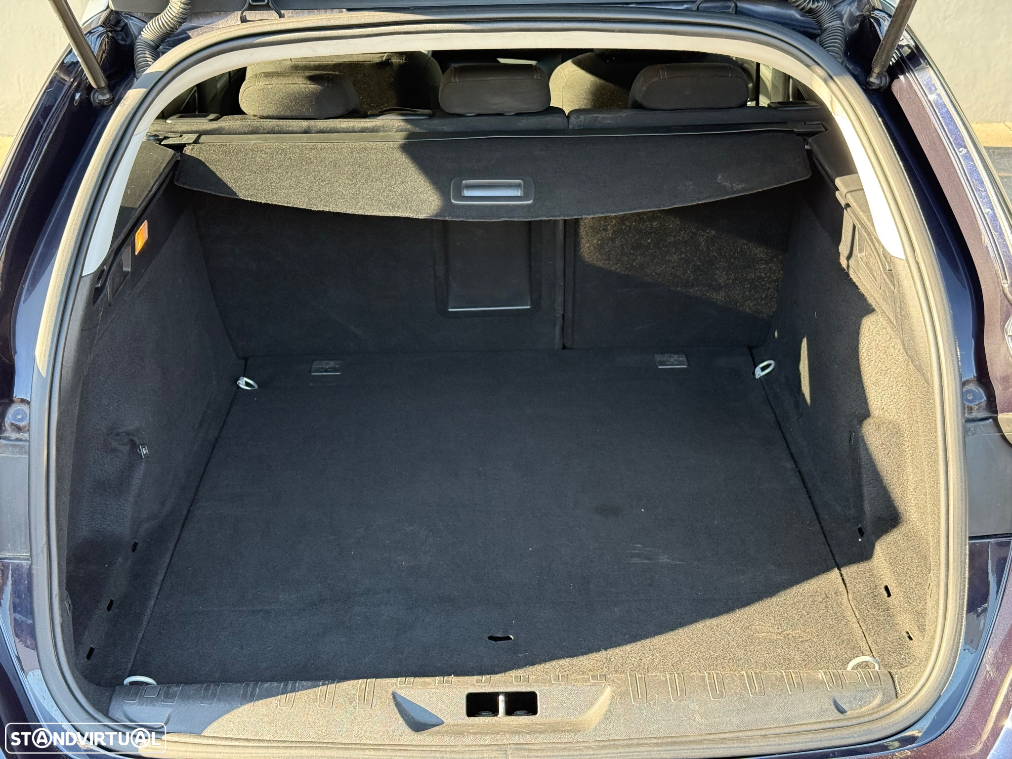 Peugeot 308 SW 1.6 BlueHDi Allure EAT6 - 26