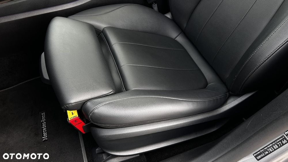 Mercedes-Benz CLA - 13