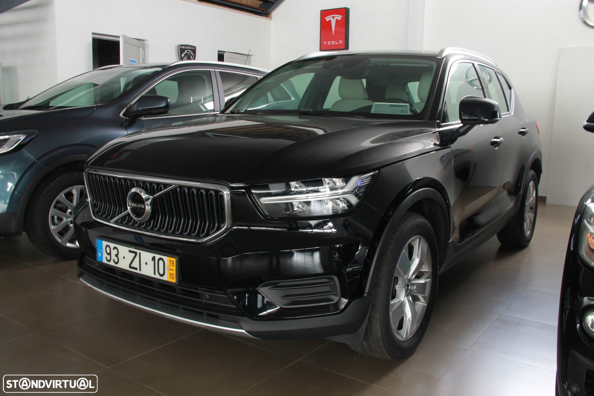 Volvo XC 40 2.0 D3 Momentum - 4