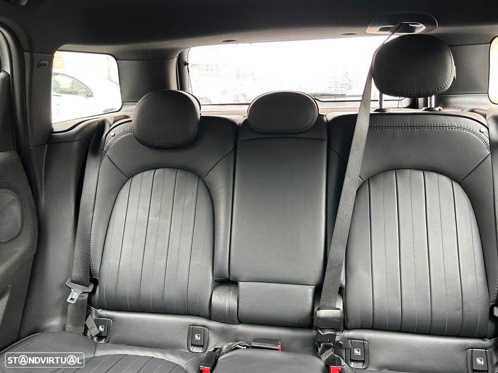 MINI Countryman Cooper SE ALL4 Auto - 11