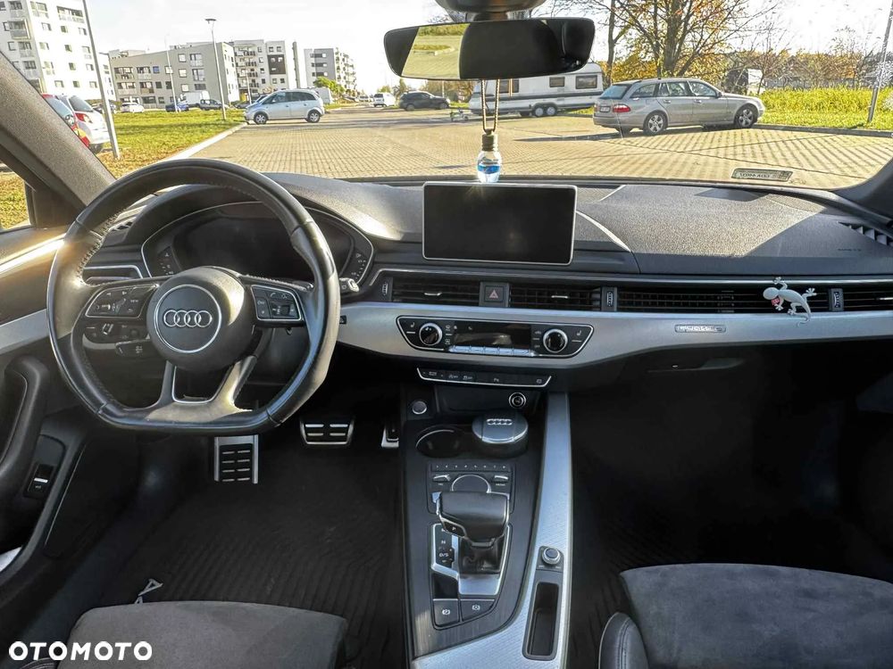 Audi A4 Avant - 14