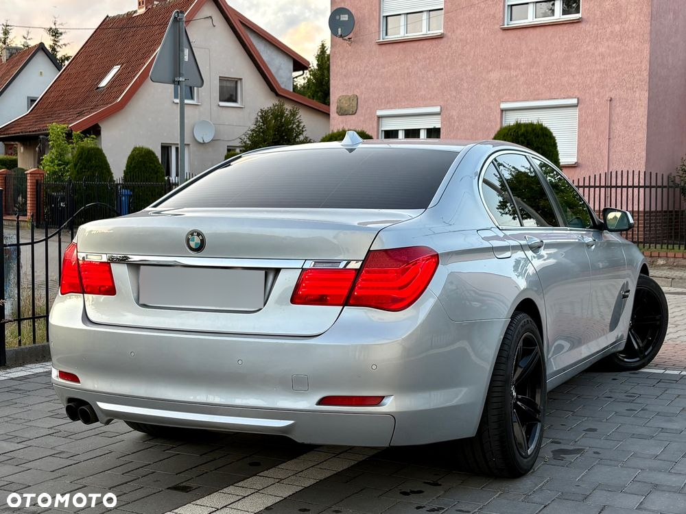 BMW Seria 7 730d - 2