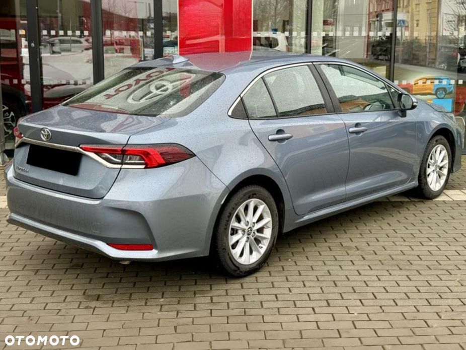 Toyota Corolla - 3