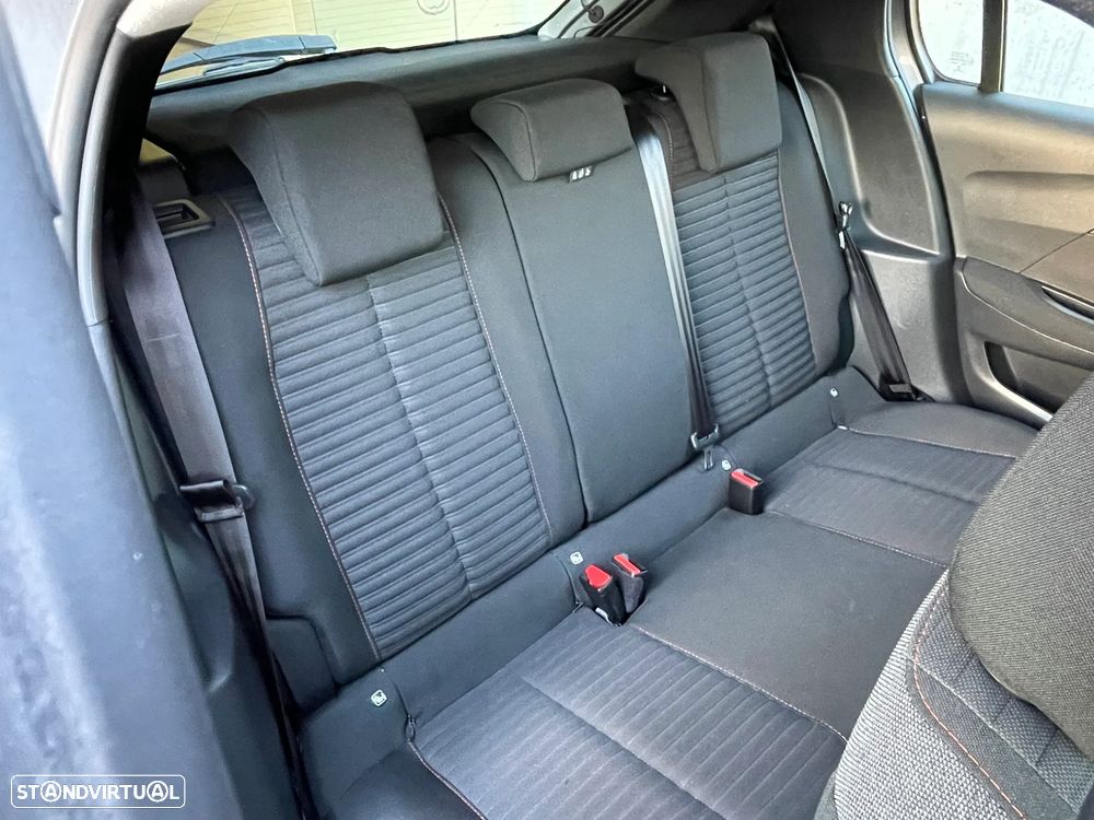 Peugeot e-208 50 kWh Active Pack - 28