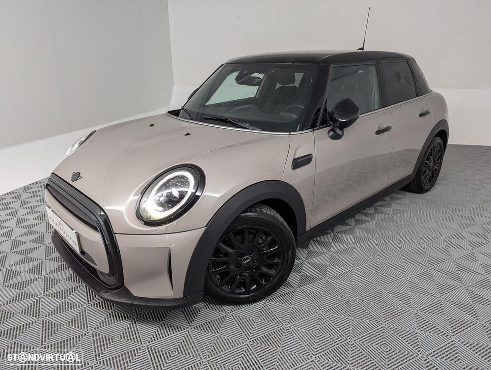 MINI 5 Portas Cooper Sport Edition - 2