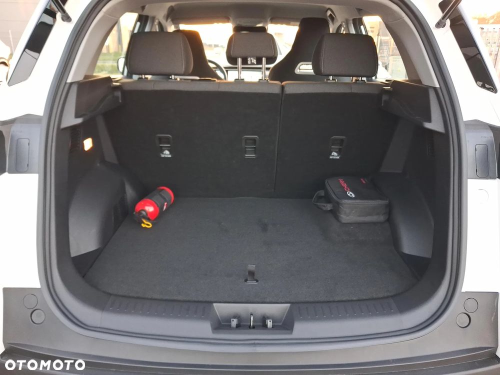 Chery Tiggo 4 1.5 T-GDI HEV Essential DHT - 17