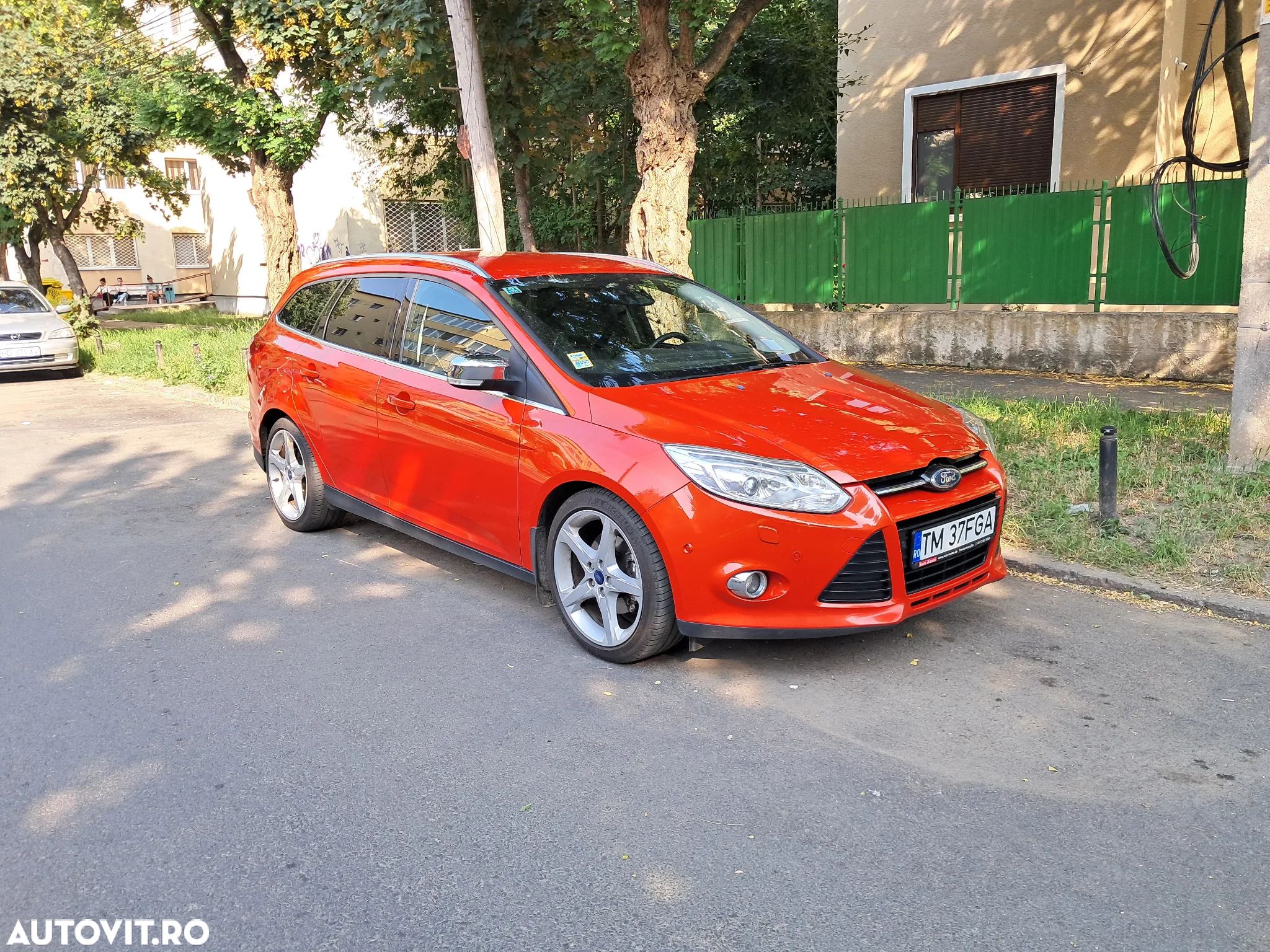 Ford Focus Turnier 1.6 EcoBoost Start-Stopp-System Champions Edition - 1