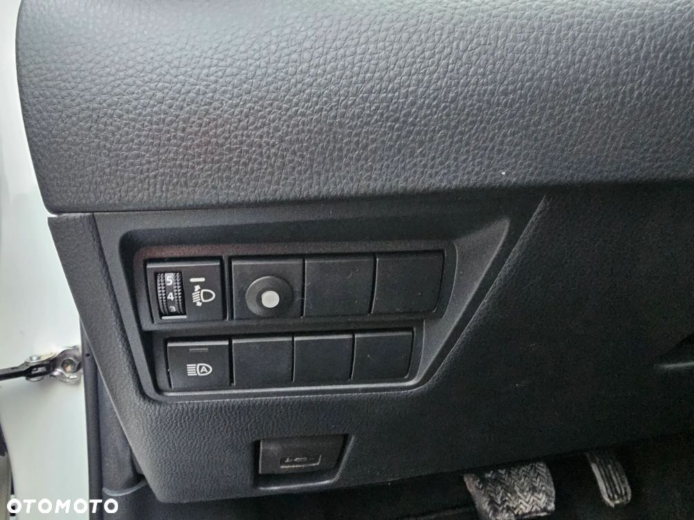 Toyota Yaris Hybrid 1.5 Style - 21