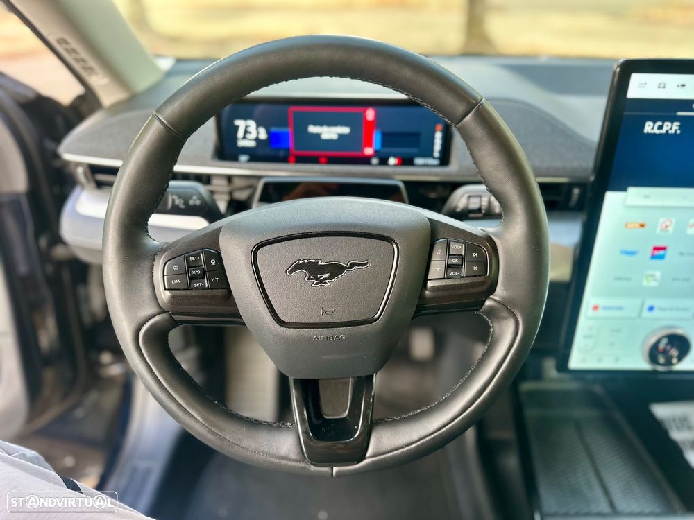 Ford Mustang Mach-E AWD PREMIUM - 20