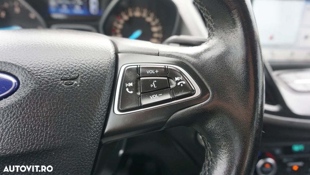 Ford Kuga 2.0 TDCi 4WD Titanium - 24