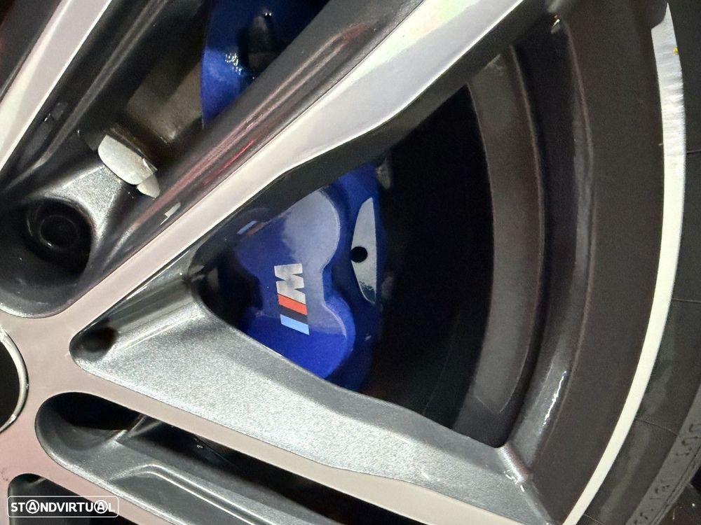 BMW 330 e iPerformance Pack M - 27