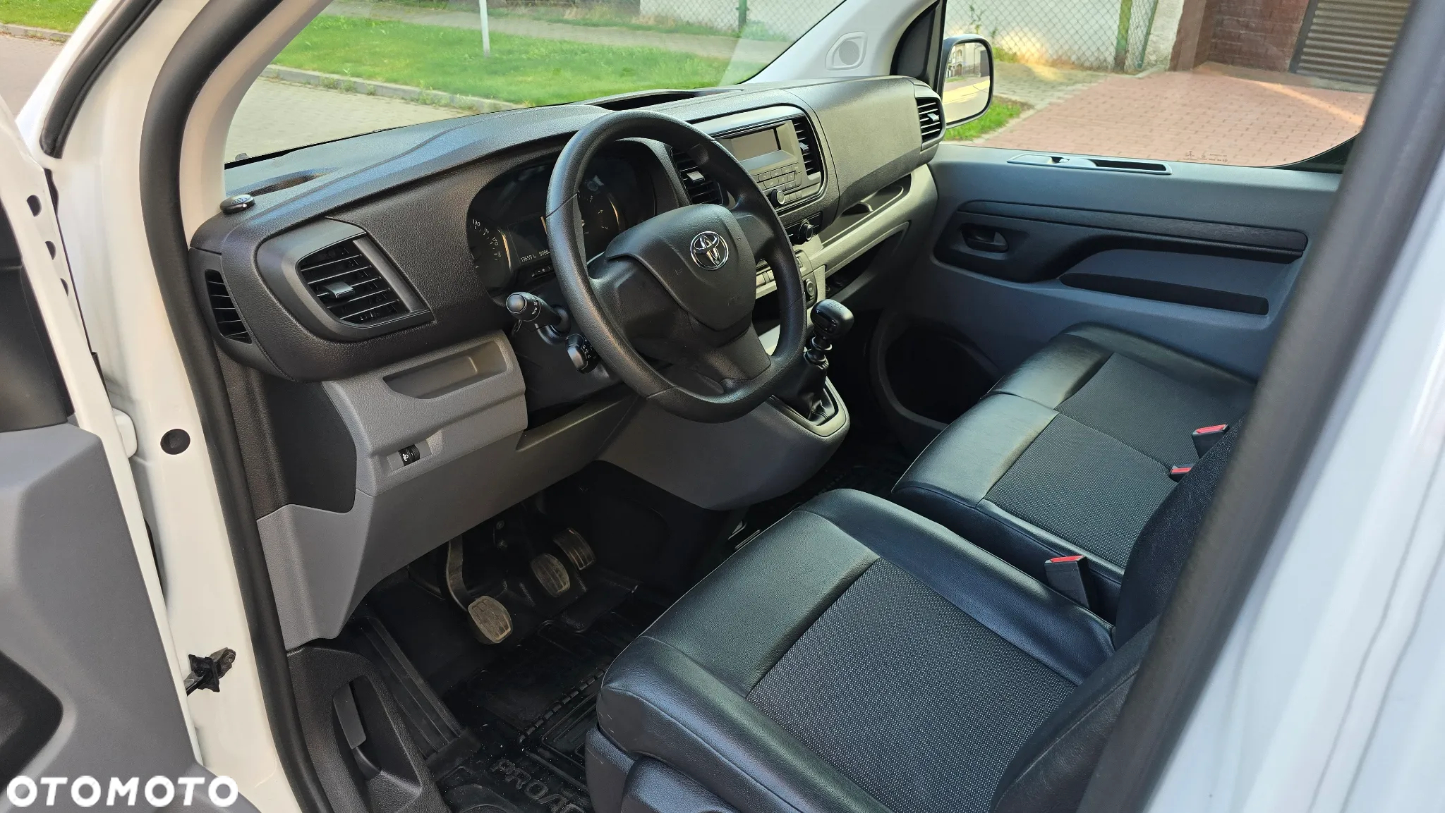 Toyota ProAce - 9