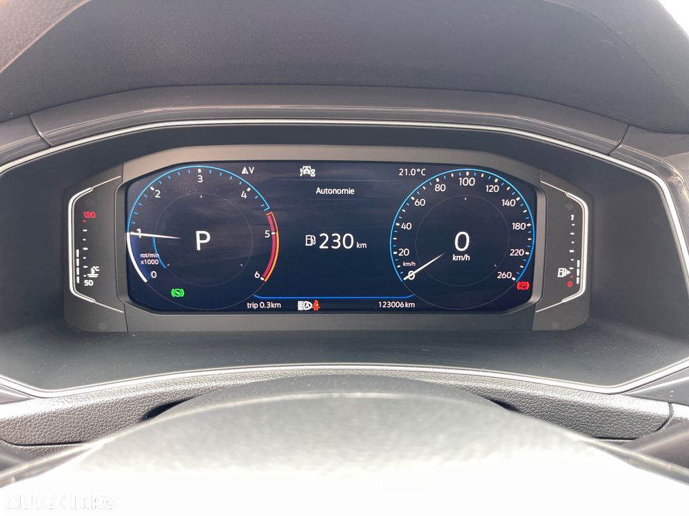 Volkswagen T-Roc 2.0 TDI DSG Sport - 39