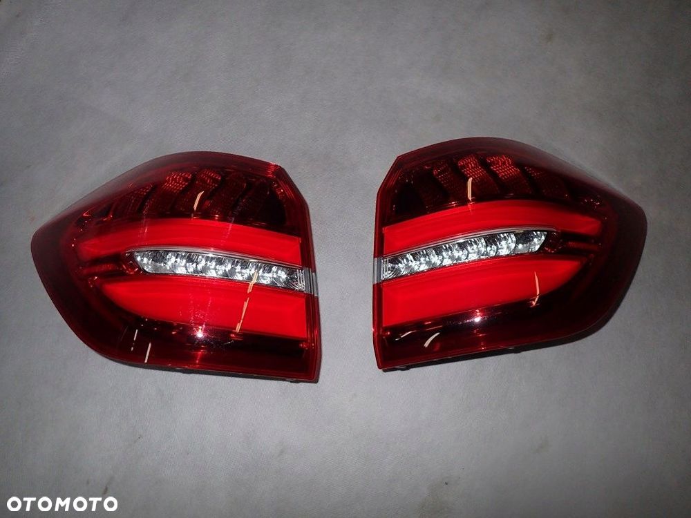 dw mercedes gls x166 zderzak klapa lampy tył - 8