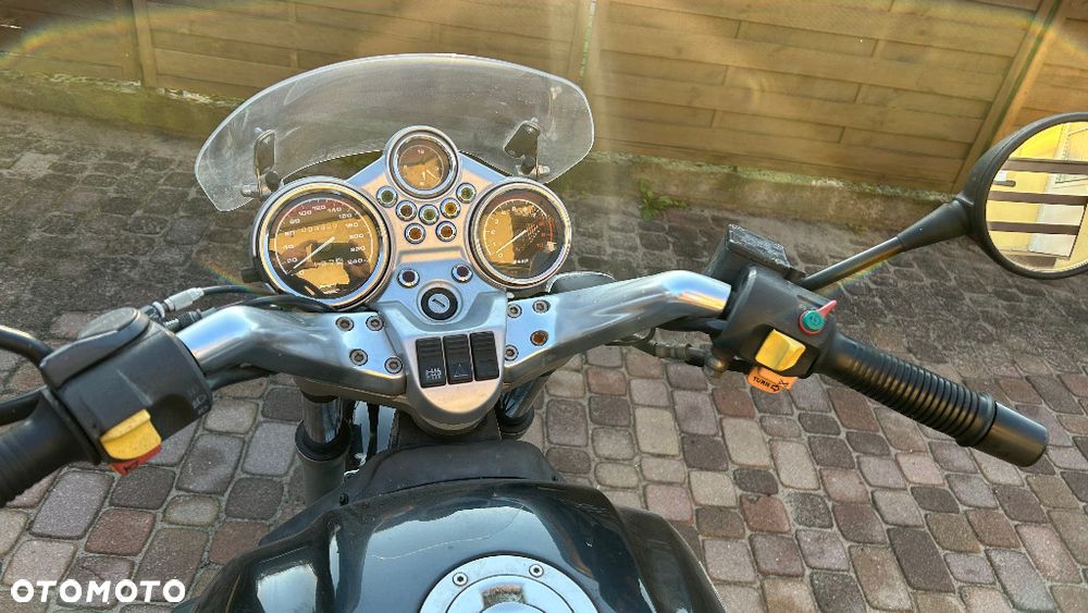 BMW R - 8