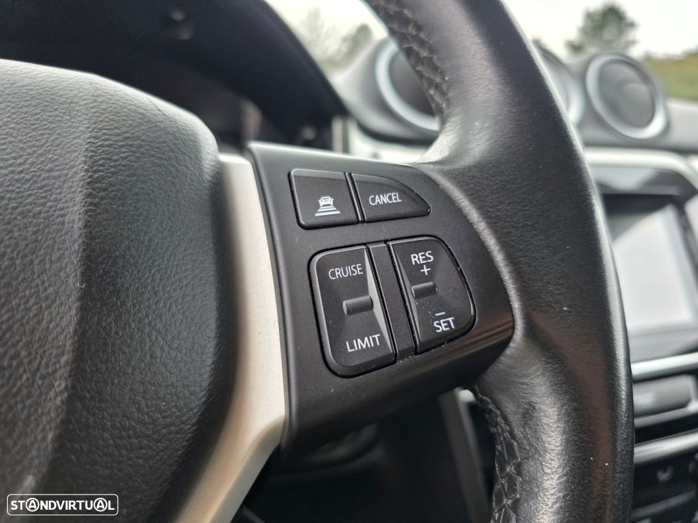 Suzuki Vitara - 17