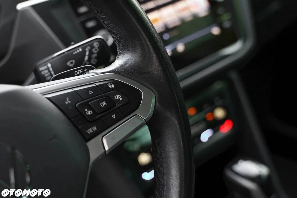 Volkswagen Tiguan - 10
