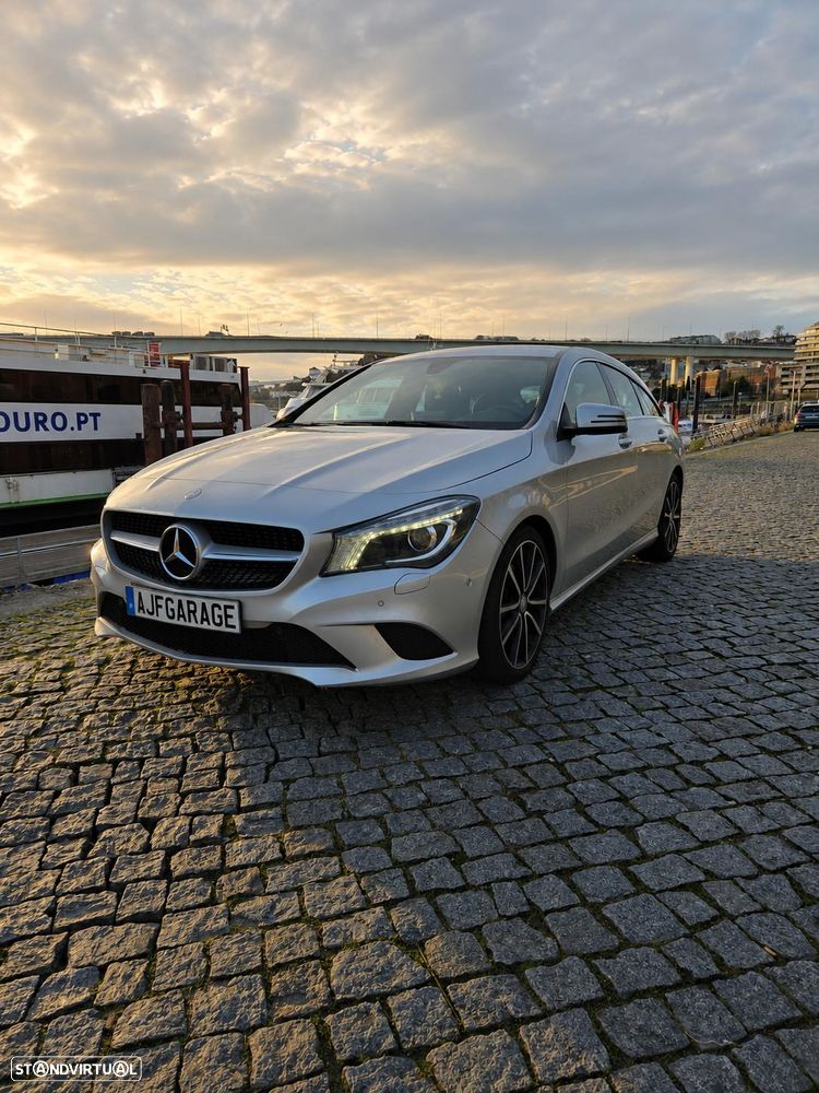 Mercedes-Benz CLA 180 d Shooting Brake - 7