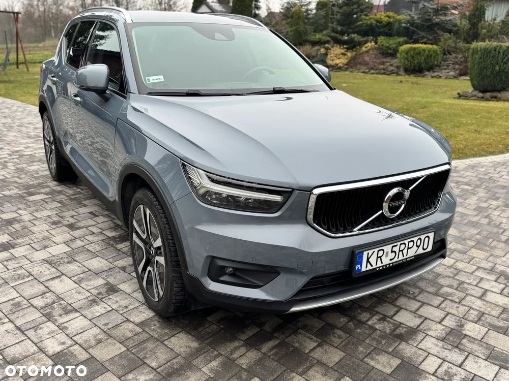 Volvo XC 40 T3 Momentum Pro - 23