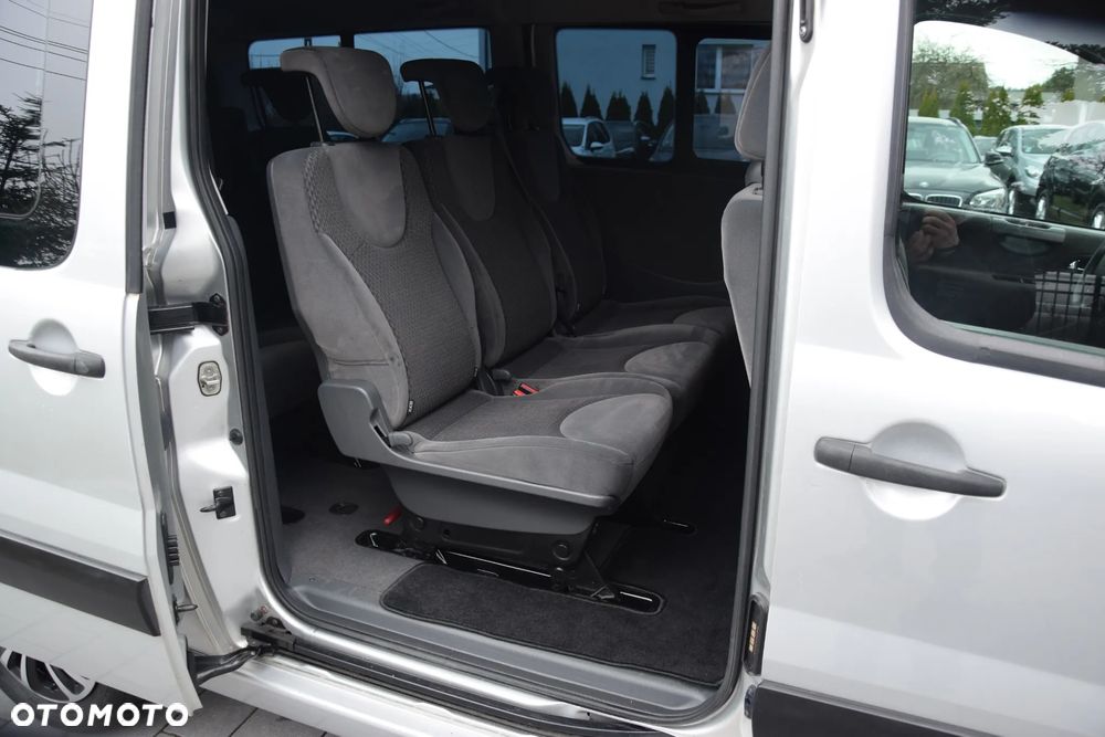 Citroën Jumpy Combi - 13