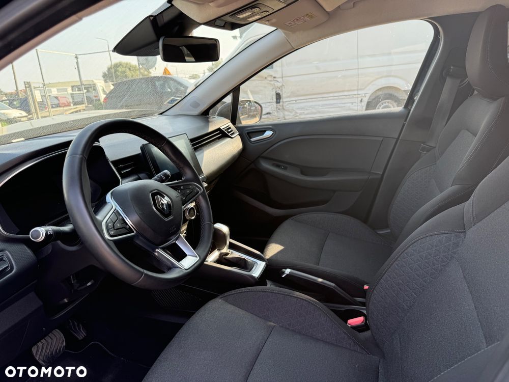 Renault Clio - 6